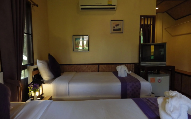 PuraVida Pai Resort