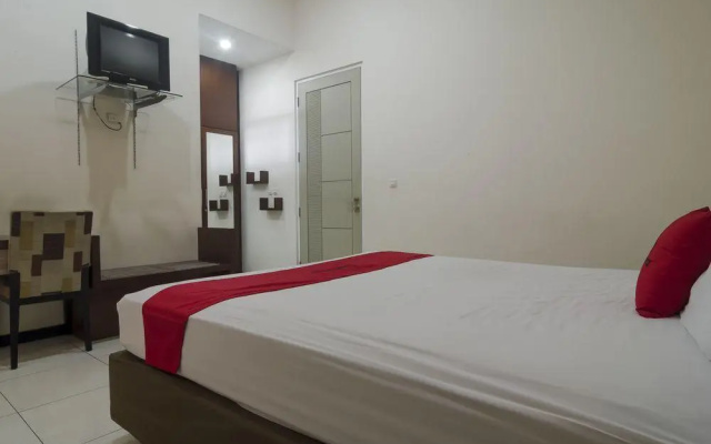 RedDoorz @ Rejosari