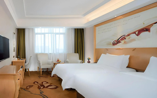 Vienna Hotel Foshan High-speed Railway Station Guidan Road Branch