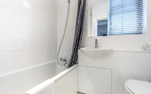Stylish 1 Bedroom Apartment in Belsize Park
