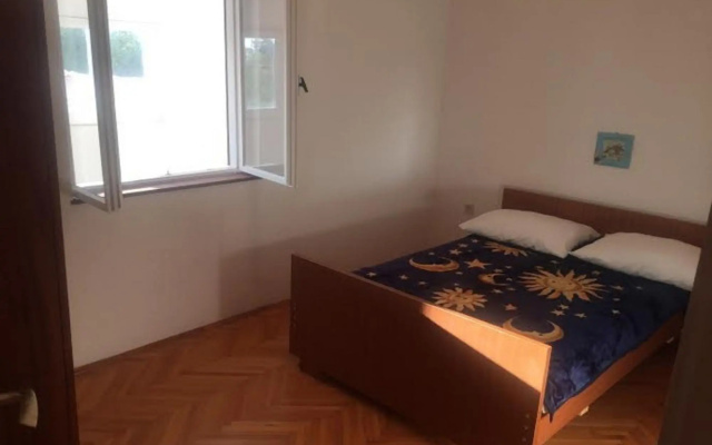 Sunny - sea Side Terrace & Parking - A2