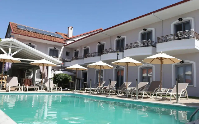 Caretta - Caretta Hotel