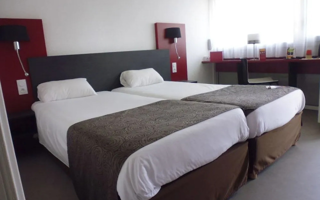 Brit Hotel Mayenne