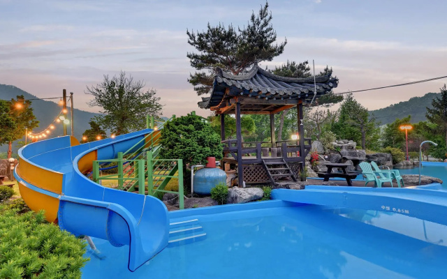 Kapyeong Ilsang Talchul Pension Water Slide