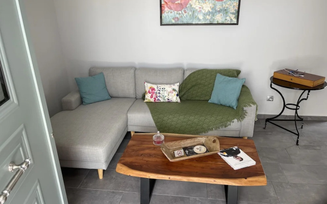 Flat - Sleeps 2 - Parking - Patio