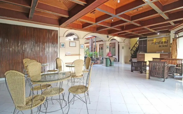 Hotel Rajadani