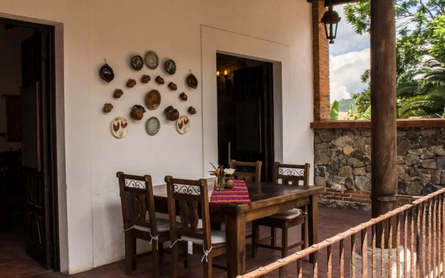 Casa Romántica
