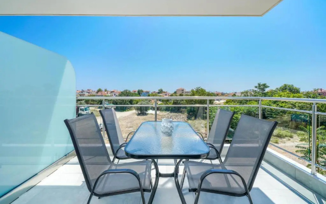 Eridon Suites
