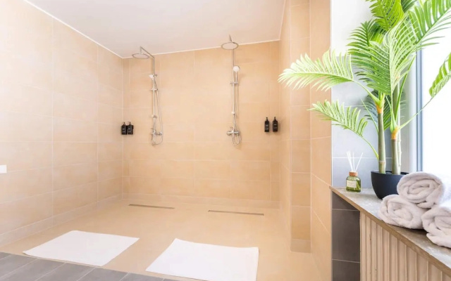 Villa Rheinsteig Sauna-whirlpool-kino
