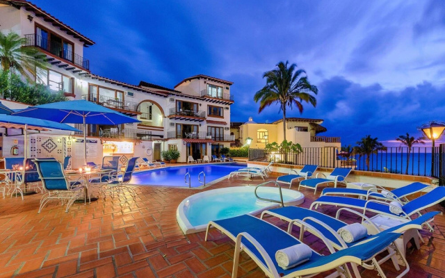 WIVC Conchas Chinas Condo - Stunning Ocean & Mountain Views, Close To The Beach & Romantic Zone