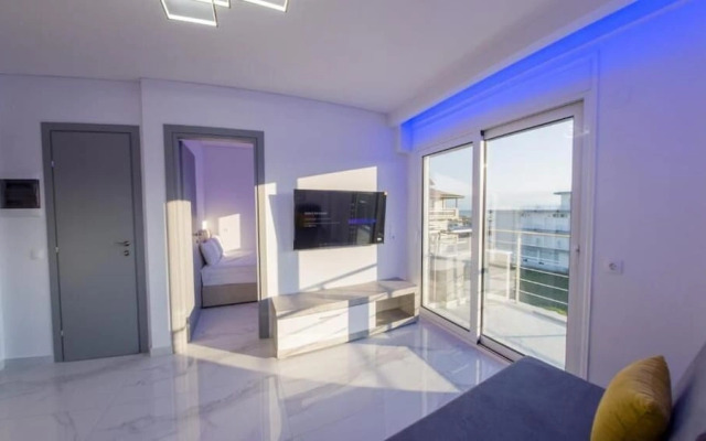 Delfini Girni Apartments