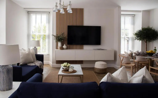 Salthouse apartment