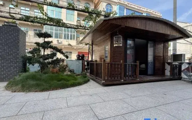 Weizhou Island Yijuyuan Homestay