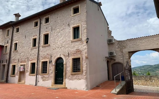 SOAVE HOUSE ALLE VIGNE-1-Luxury stay