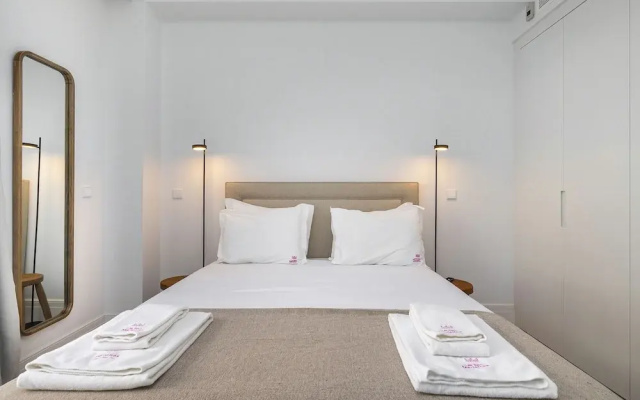 Les Deux Mariettes Apartments & Suites
