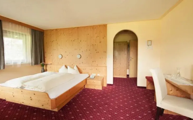 Hotel Steuxner