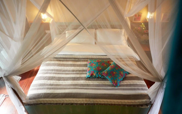 Bann Makok The Getaway