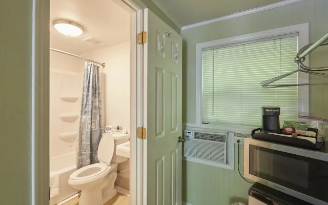 Hickory Falls Guesthouse