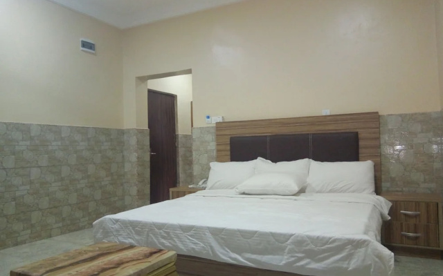 Suncourt Feel At Home Suites