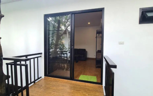Baan Rim Nam