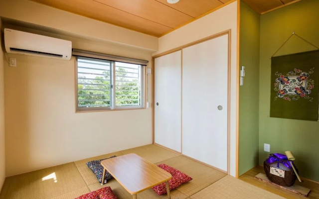 Four Season Resort Kouri Island