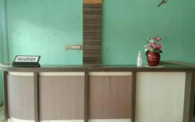 Super OYO 90483 Homestay Permata
