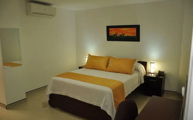 Hotel Capitolio del Llano