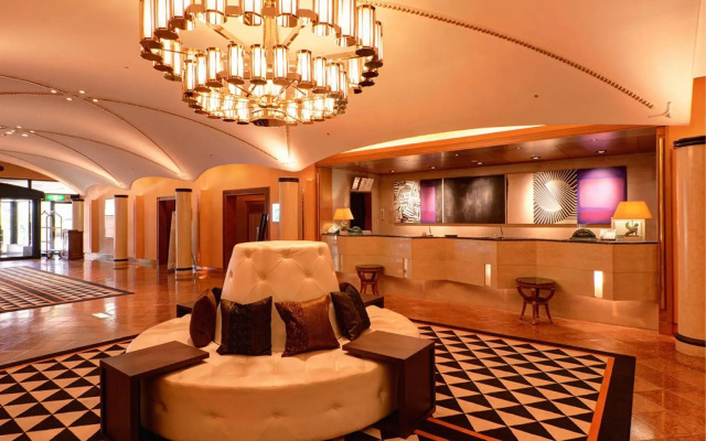 Hofu Grand Hotel