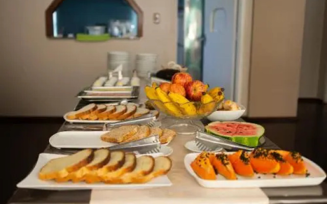 Hosting Hotel