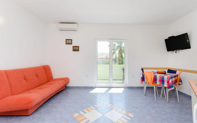 Apartments Ruzica M in Lopar - island Rab