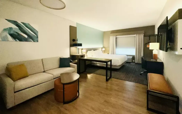 Comfort Inn & Suites Nashville