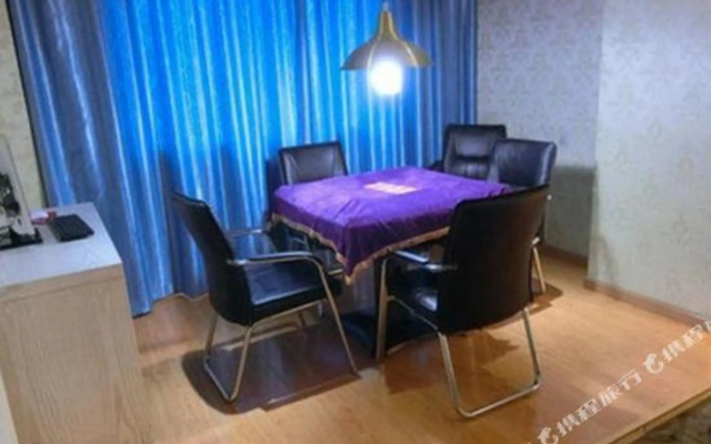 Yuyao wanxinzhutishangwu Hotel