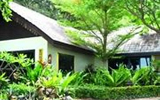 Отель Paradise Pearl Bungalows вид на фасад