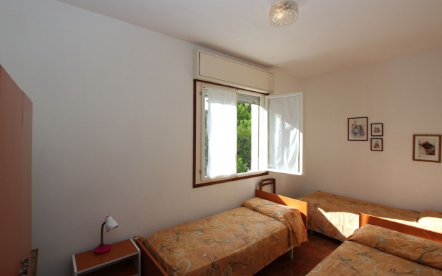 Comfy Flat by the Beach