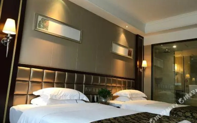Hoting Holiday Hotel