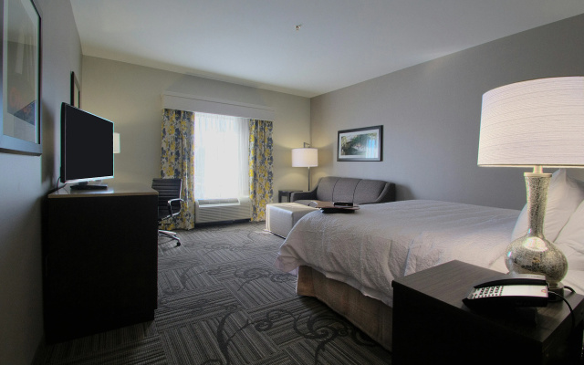 Hampton Inn & Suites Columbus/University Area