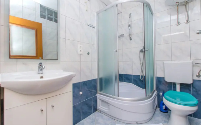 Apartments Bozjidar