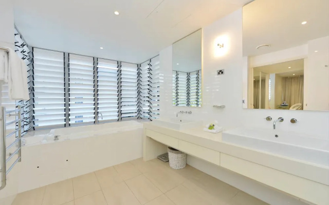 Drift Luxury Condos