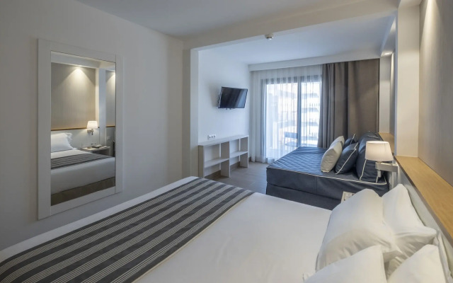 Hotel Rosamar Es Blau - Adults Only +21