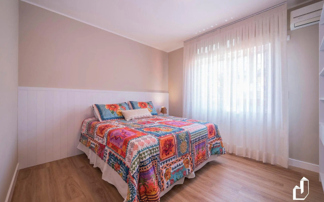 Casa Com 02 Dormitórios E Jacuzzi Aquecida