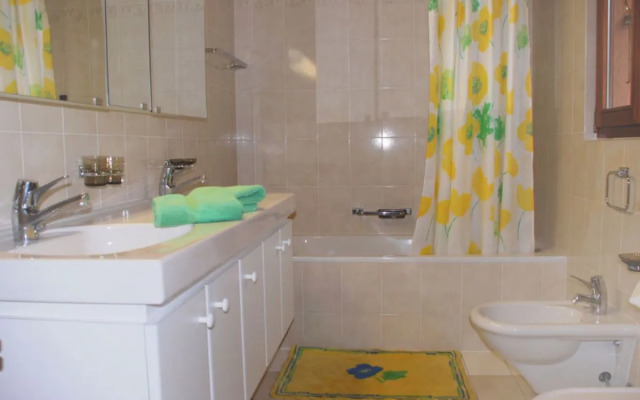 House Riva Figino