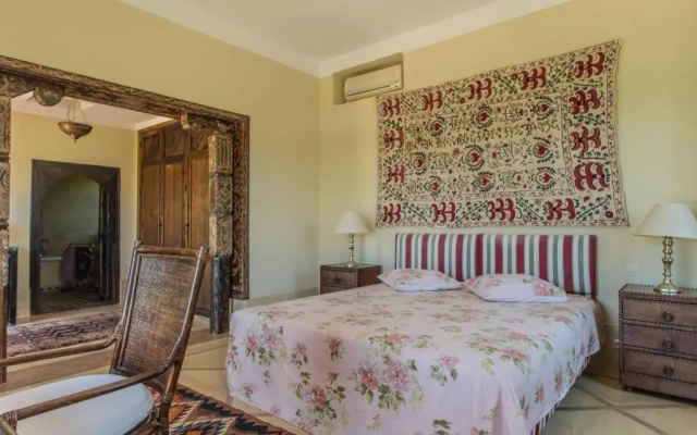 Villa Alouna