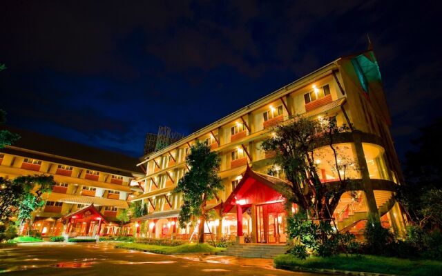 Отель Jolly Suites & Spa Thaphra Таиланд, Бангкок - отзывы, цены и фото номеров - забронировать отель Jolly Suites & Spa Thaphra онлайн вид на фасад