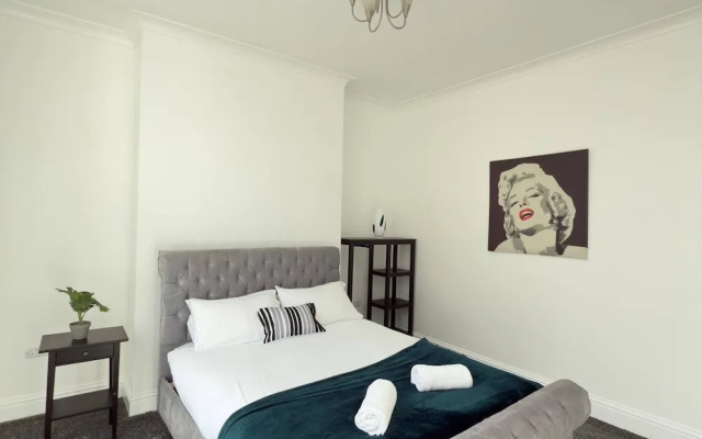 The One Bed Hideaway