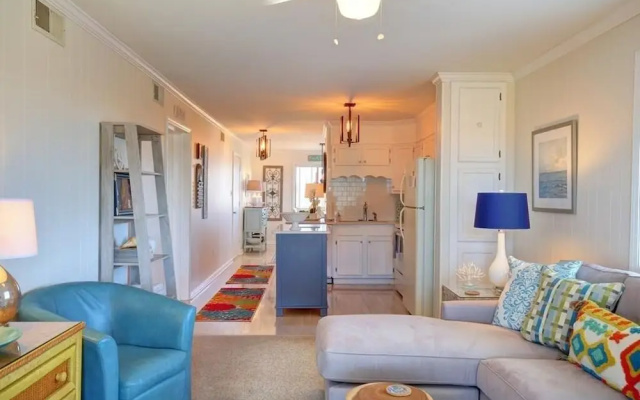 Club Fed-9A - 2 Br Condo