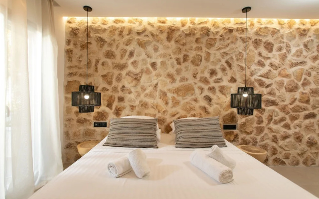Naxos Green Village Hotel