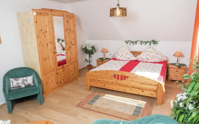 Cheerful Apartment near Historic City Center of Haslach