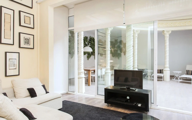 1309 - City Centre Apartment Terrace