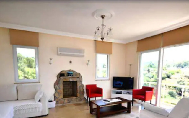 Villa Fatos
