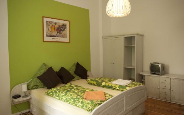 Отель Excellent Apartments Германия, Берлин - отзывы, цены и фото номеров - забронировать отель Excellent Apartments онлайн